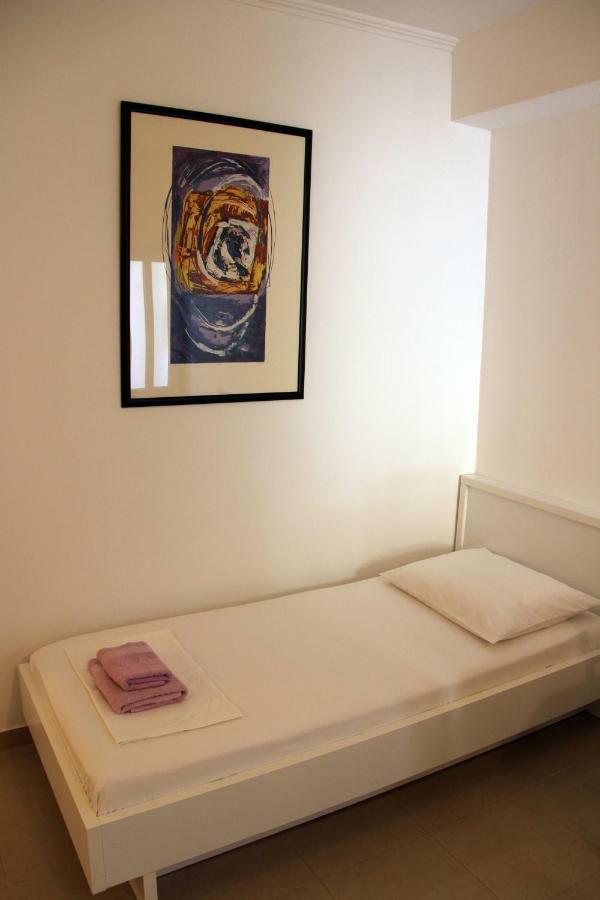 Apartments Giardino Đảo Hvar Ngoại thất bức ảnh